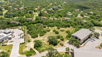 9 Lakeway Centre Ct — photo 3
