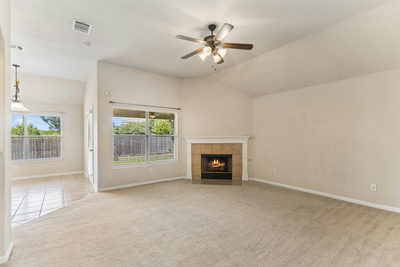 1703 Oakland Dr — photo 3