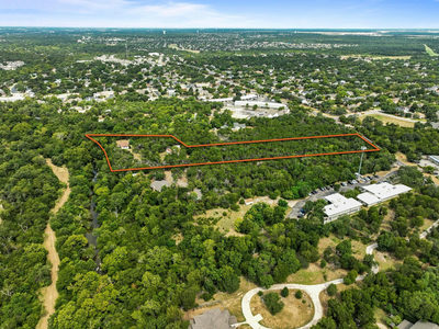 2015 Sam Bass Rd — photo 2
