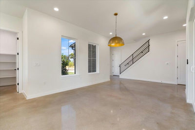 8609 Nina Ln — photo 4