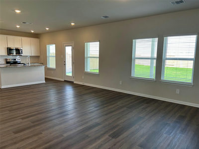 169 Honey Bee Rd — photo 3