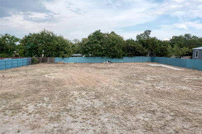 1004 S West Dr — photo 2