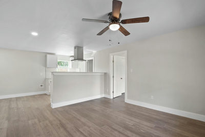 713 Burkett St — photo 5