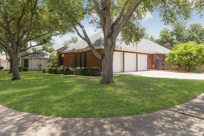 4917 Flaming Oak Cv — photo 4