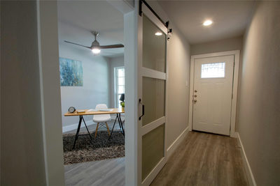 805 Randall St — photo 2