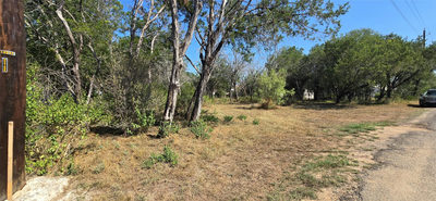 625 Dogwood Ln — photo 2