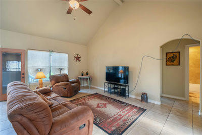 107 Garrett Way — photo 4