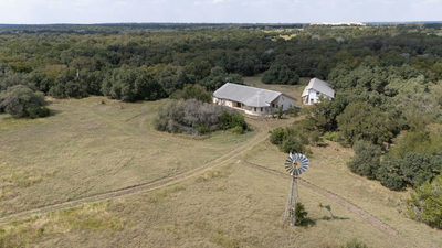 1400 Cobb Creek Rd — photo 2
