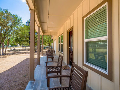 1006 Garfield Dr — photo 4