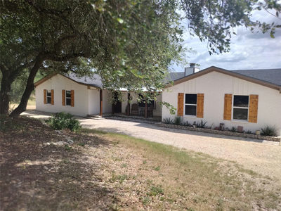 22303 Honeycomb Ln — photo 2