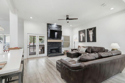 511 Debora Dr — photo 4