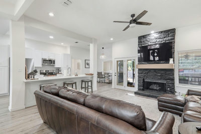 511 Debora Dr — photo 5