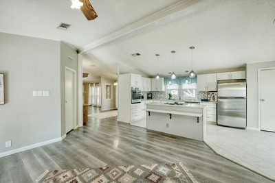 21405 Cherry Hollow Cv — photo 2