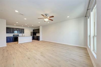 6814 E Riverside Dr #32 — photo 2