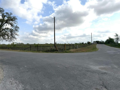 000 Old Kelley Rd — photo 2