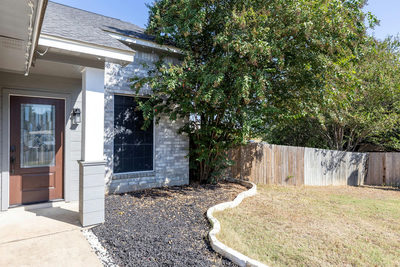 309 Caladium Ct — photo 4