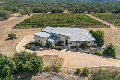1758 Lincoln Smith Rd — photo 4