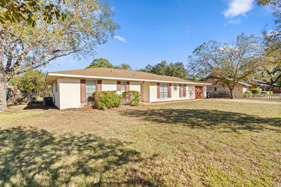 418 Hernandos Loop — photo 2
