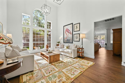 5315 Viamonte Ln — photo 2