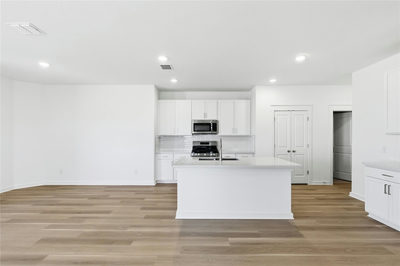 263 Oriole St — photo 2