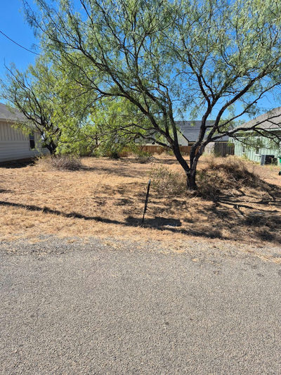836 Aspen Ln — photo 4