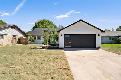 6901 Windrift Way — photo 2