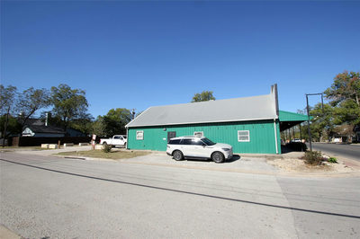 101 W Pecan St — photo 4