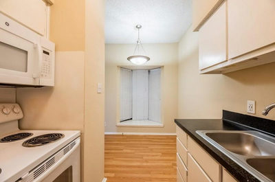 2818 Nueces St #203 — photo 5