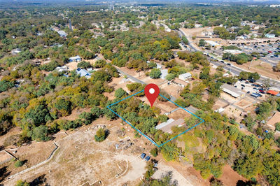 2105 Allred Dr — photo 2