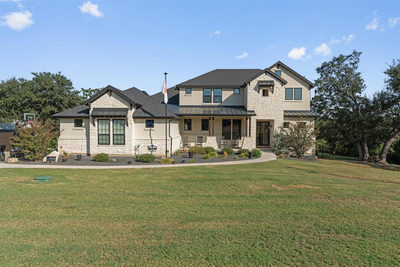 1008 Eagle Point Dr — photo 2