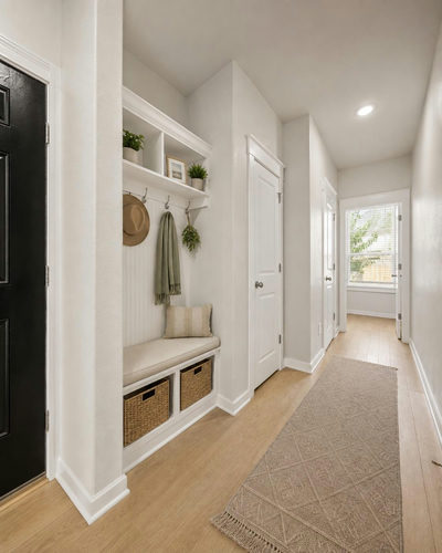 2233 Calvert Dr — photo 3