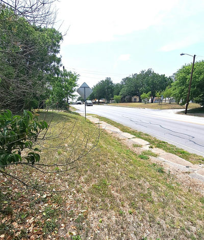 318 Burkett St — photo 3