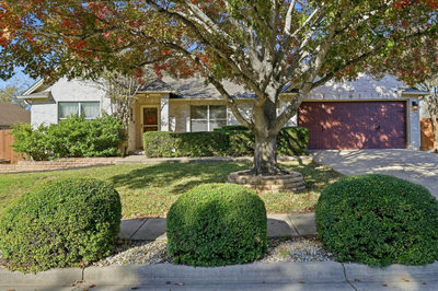 903 E Olympic Dr — photo 2