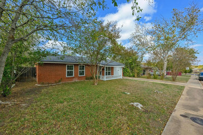 5704 Cedardale Dr — photo 2