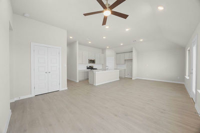 110 Divisadero Dr — photo 5