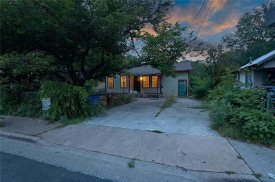7606 Blessing Ave — photo 2