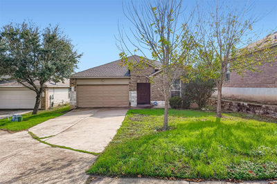 334 Nandina Dr — photo 2