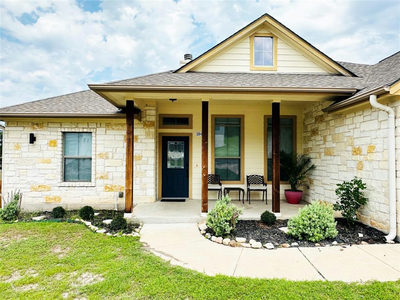 18401 Lakeland Dr — photo 2