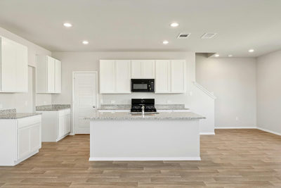 312 Jade St — photo 5