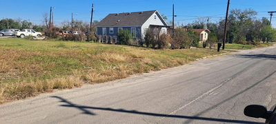 304 Burkett St — photo 3