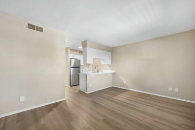 3012 Whisper Oaks Ln #J — photo 4
