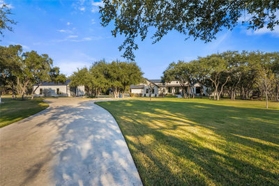 945 Rivercliff Dr — photo 3