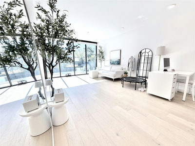 1600 S 1st St #201 — photo 2