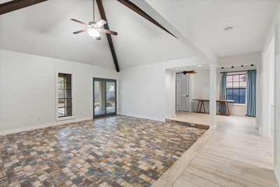 109 White Sands Dr — photo 5