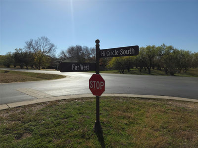 LT 23048 Hi Circle South/Far West — photo 2