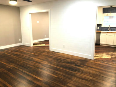 1221 S Austin Ave — photo 3
