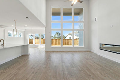 604 Lightstone Dr — photo 3