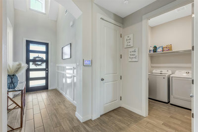 409 Mangold Dr — photo 3