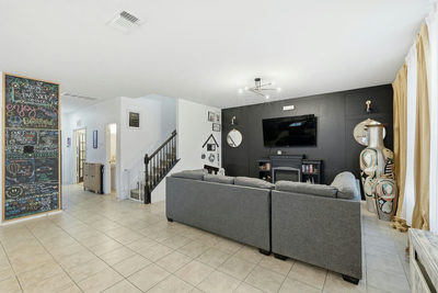 529 Staton St — photo 4