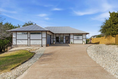 5704 Roundup Way — photo 2